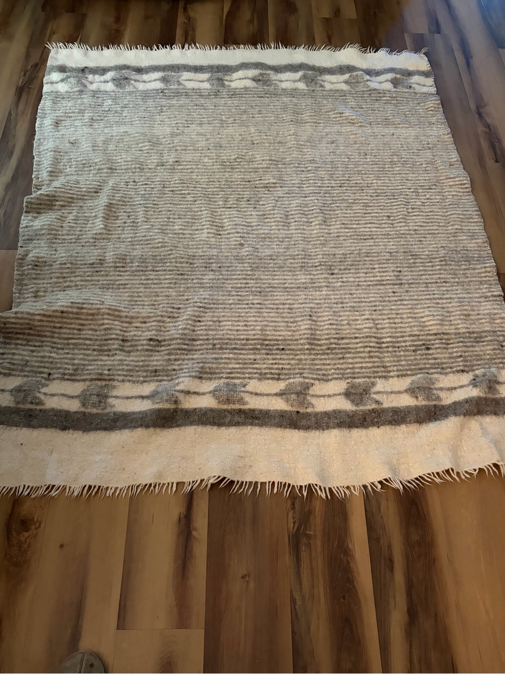 Handwoven Neutral Stripe & Border Throw Rug: Morrisey Fabric/Wool